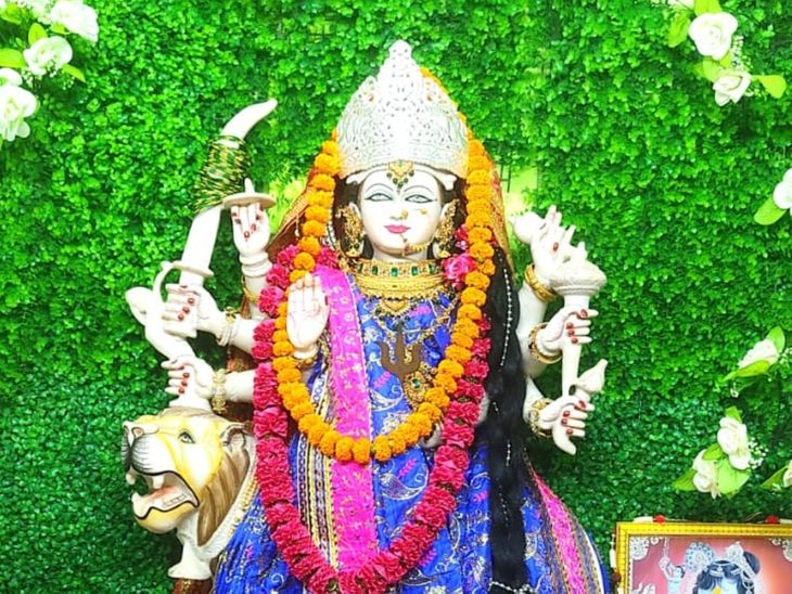 Pahadi Mai Temple of Ramanujganj is the center of faith | रामानुजगंज का पहाड़ी माई मंदिर आस्था का केंद्र: सात पहाड़ियों के बीच स्थित, दर्शन के लिए बिहार-यूपी और झारखंड से भी आते हैं श्रद्धालु – Balrampur (Ramanujganj) News 28bebf02 bb14 4c48 aaf3 3f1e53c1097c 1758684987446