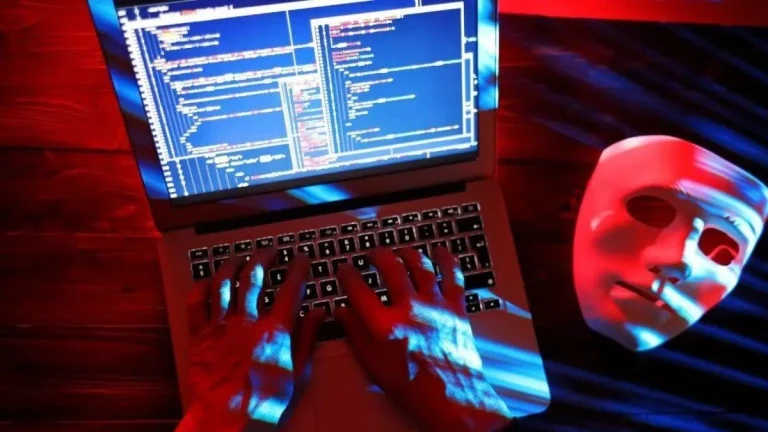 CG Digital Arrest: डिजिटल अरेस्ट के 15 मामलों में 9 करोड़ की ठगी, अब CBI करेगी जांच, जानिए कैसे बचे इससे 29 10 2025 digital arrest bhilai 20251029 104344