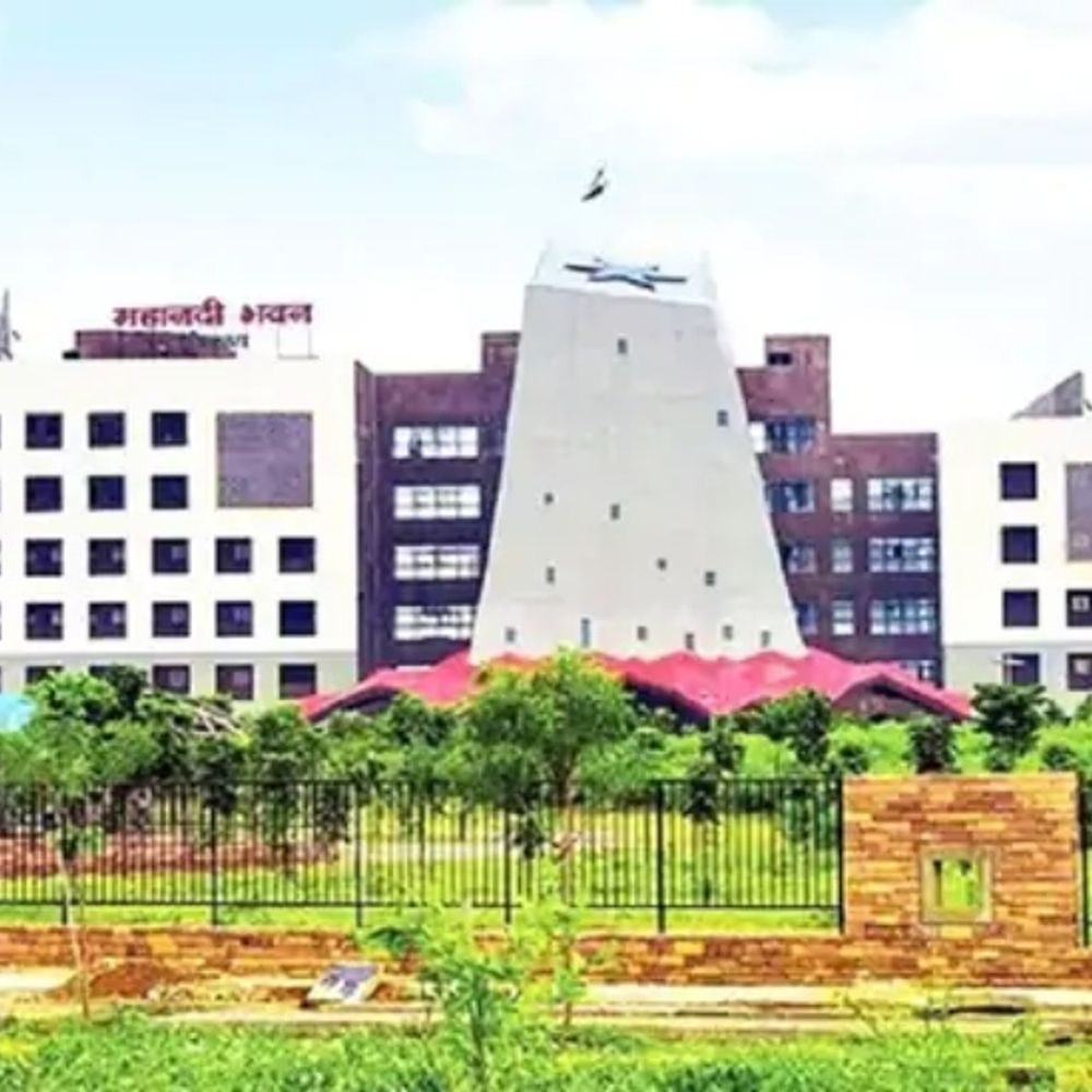 छत्तीसगढ़ स्वास्थ्य विभाग में बड़ा फेरबदल, 25 चिकित्सा अधिकारियों और स्वास्थ्य विशेषज्ञों का तबादला