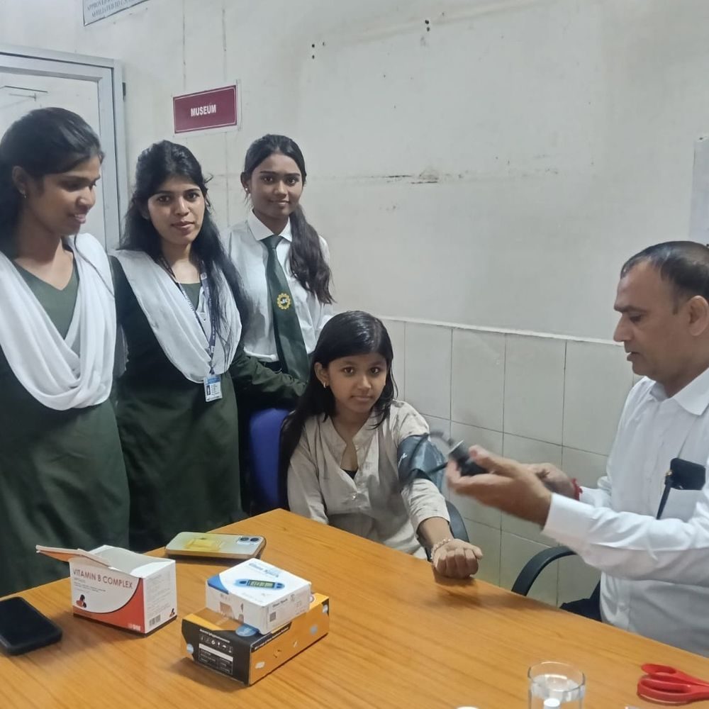 बिलासपुर में विश्व फार्मासिस्ट दिवस 2026 मनाया गया, रक्तदान शिविर में 80 से ज्यादा यूनिट रक्त एकत्र