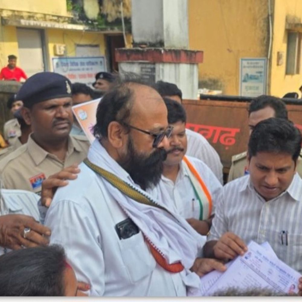 कोंडागांव कांग्रेस ने मुख्य चुनाव आयुक्त ज्ञानेश कुमार को हटाने की मांग की, राष्ट्रपति को भेजा ज्ञापन