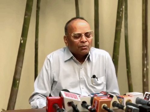 यूथ कांग्रेस चुनाव में फर्जी वोटिंग पर अजय चंद्राकर ने मांगी CBI जांच, विकास उपाध्याय ने कहा- राजनीतिक कुंठा